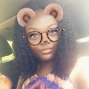 Meet your Posher, Davida